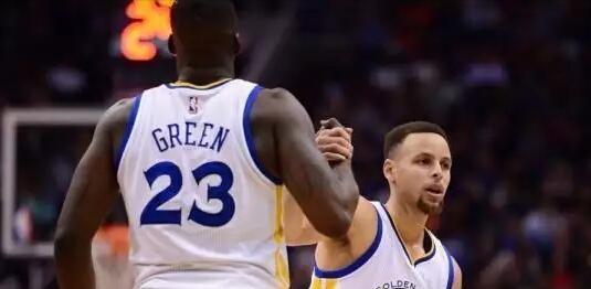 小艾电竞平台- 勇士队续约库里，合同金额创历史新高  