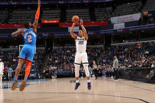  灰熊莫兰特复出首战即暴走，空中折叠拉杆惊艳  