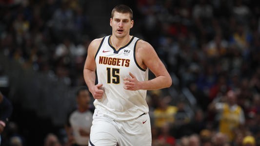 小艾电竞- 掘金约基奇三双数据领跑MVP竞争榜单