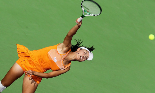 小艾电竞- 斯佩齐亚定位球战术显威力，少打一人顽强逼平对手  