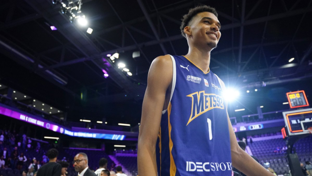  马刺队文班亚马首秀惊艳，天赋肉眼可见