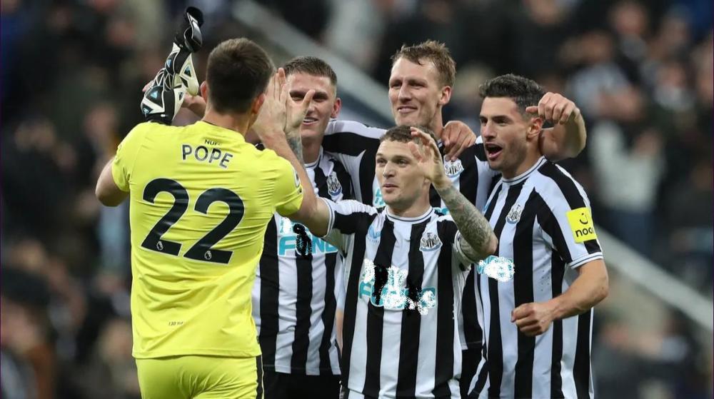 小艾电竞平台- 纽卡斯尔圣詹姆斯公园发威，戈登一条龙破门技惊四座  